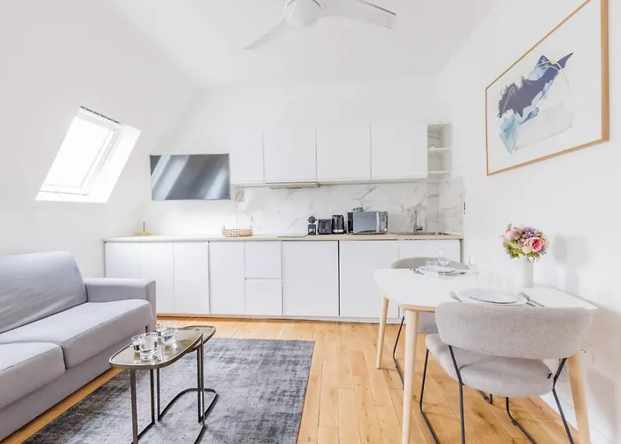 Cosy - 1br-4p - Faubourg-du-roule * Paris