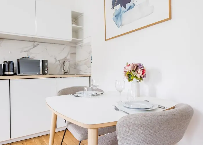 Cosy - 1br-4p - Faubourg-du-roule Paris