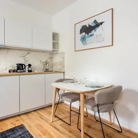 Cosy - 1br-4p - Faubourg-du-roule 아파트 파리